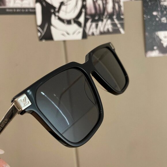 Chic Black Sunglasses for Louis Vuitton - Picture 1 of 8